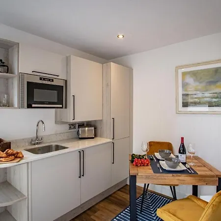 8 Orrest Head Winster (Cumbria)